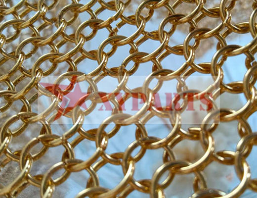 금 색깔을 가진 내화성이 있는 금속 메시 커튼 대중음식점 칸막이 반지 커튼